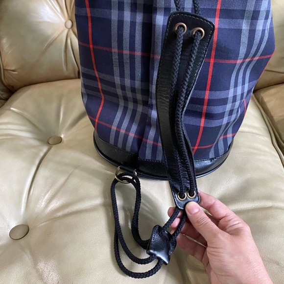 Vintage Burberry Bag COA Nova Check Drawstring Bucket Backpack Navy - Picture 9 of 15